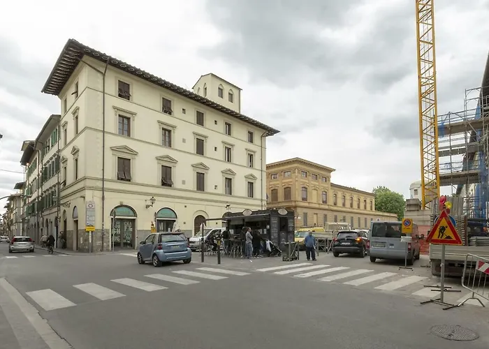 Florence Fiorino Apartment